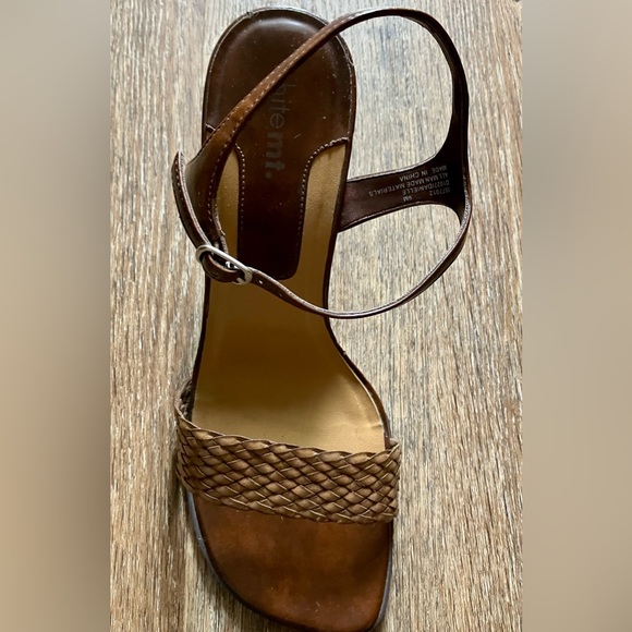 White Mountain Sandals Size 9 - Picture 6 of 8